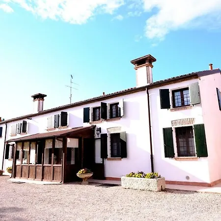 La Strozza Фермерский дом *